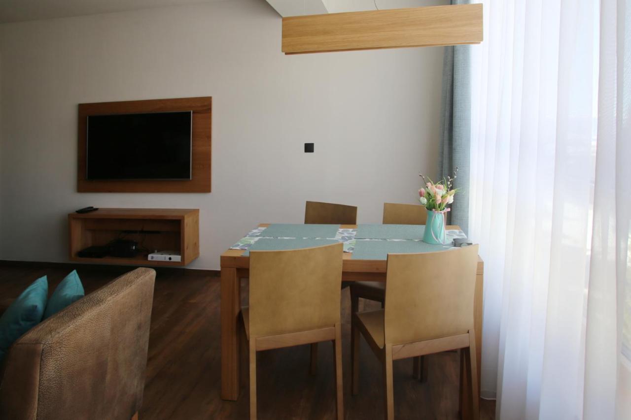 Apartman 405 Hotel Ovruc Štrbské Pleso エクステリア 写真