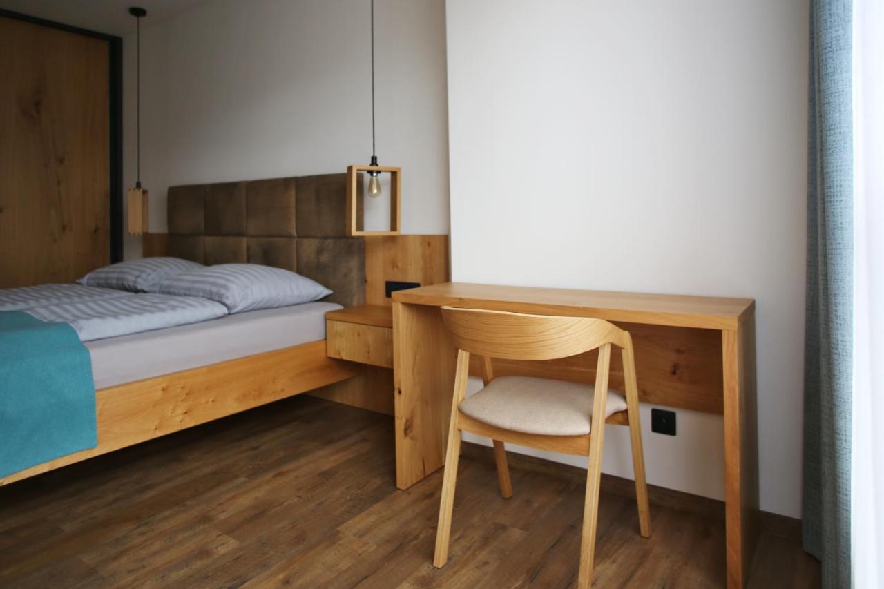 Apartman 405 Hotel Ovruc Štrbské Pleso エクステリア 写真